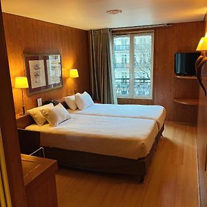 Habitación Estándar con 2 Camas Individuales